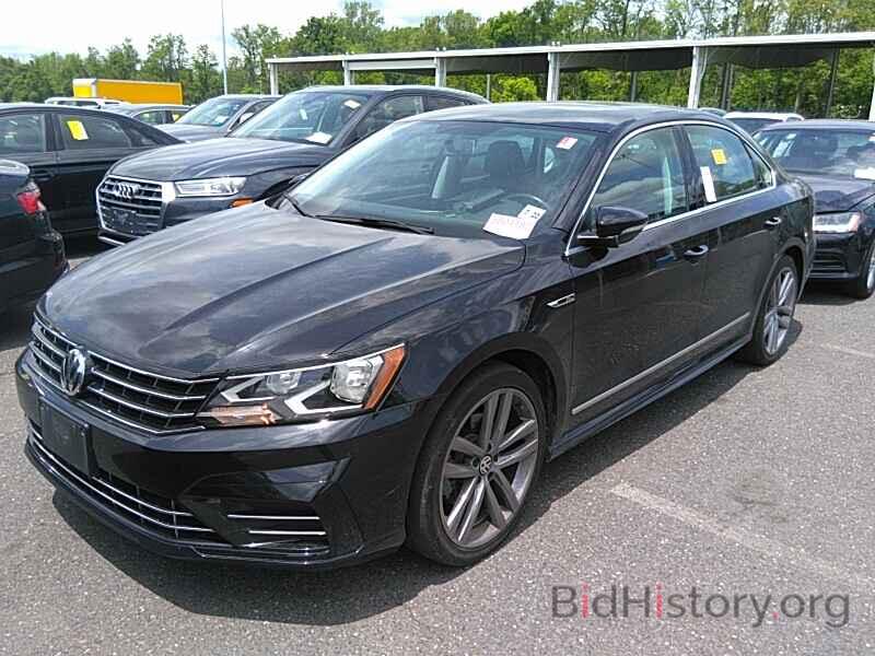 Photo 1VWDT7A3XHC075600 - Volkswagen Passat 2017