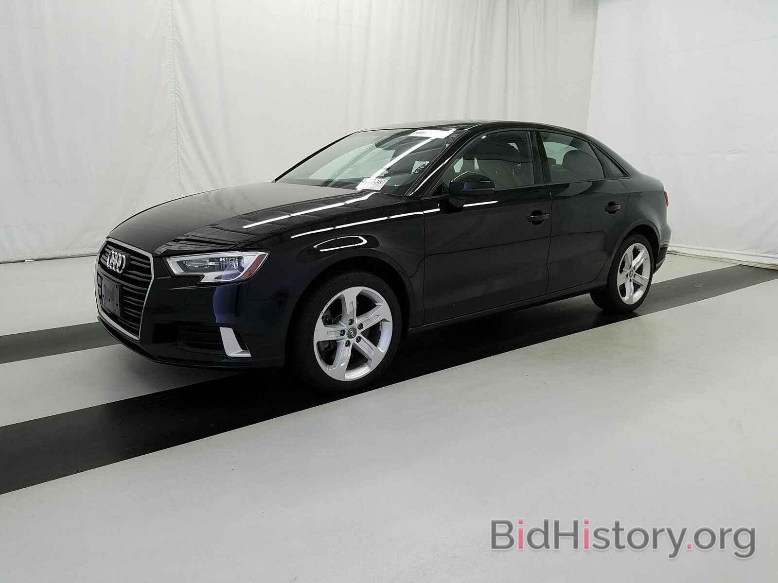 Photo WAUB8GFF0H1071403 - Audi A3 Sedan 2017