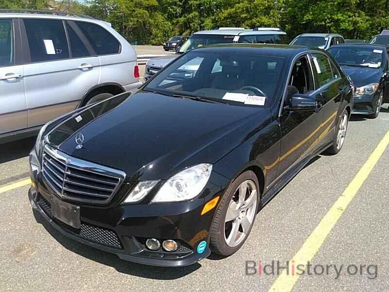 Photo WDDHF8HB2AA140199 - Mercedes-Benz E-Class 2010