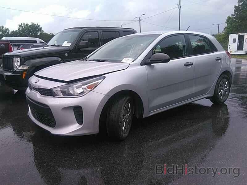 Photo 3KPA25AB3JE066725 - Kia Rio 5-Door 2018