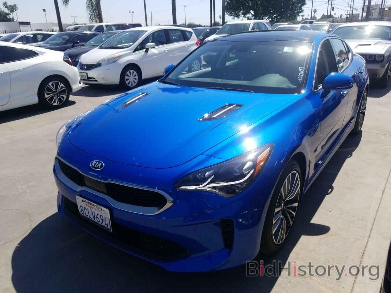 Фотография KNAE25LA6J6014451 - Kia Stinger 2018