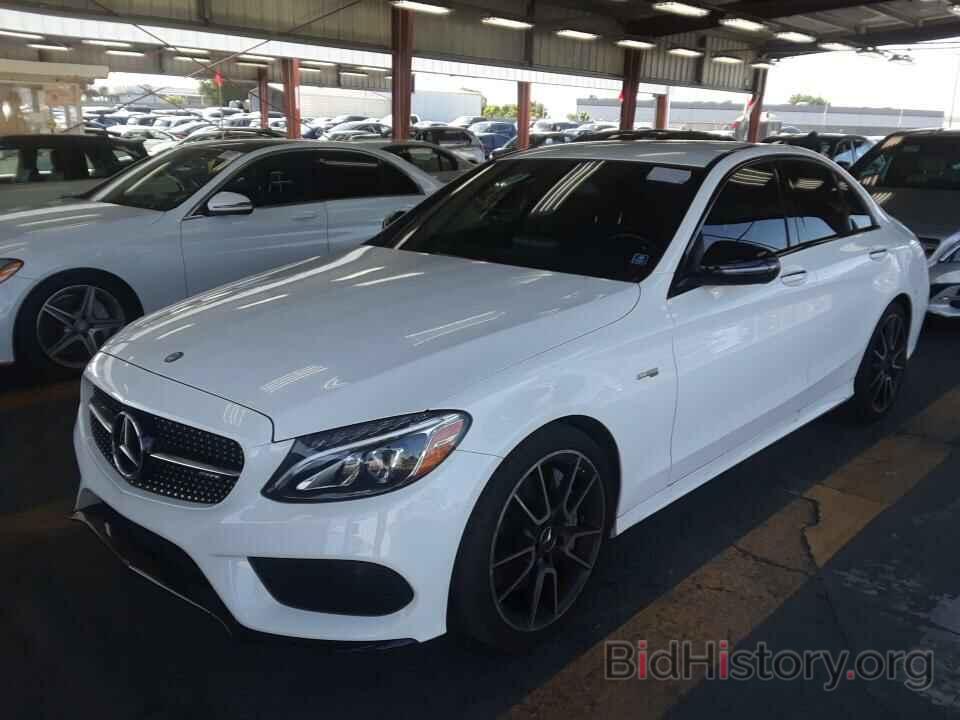 Photo 55SWF6EB5HU220381 - Mercedes-Benz C-Class 2017