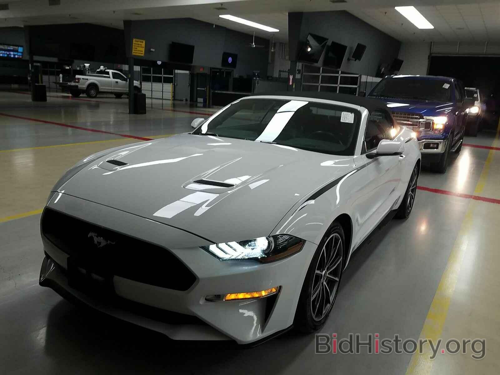 Photo 1FATP8UH3K5178892 - Ford Mustang 2019