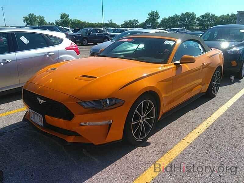 Photo 1FATP8UH7K5135950 - Ford Mustang 2019