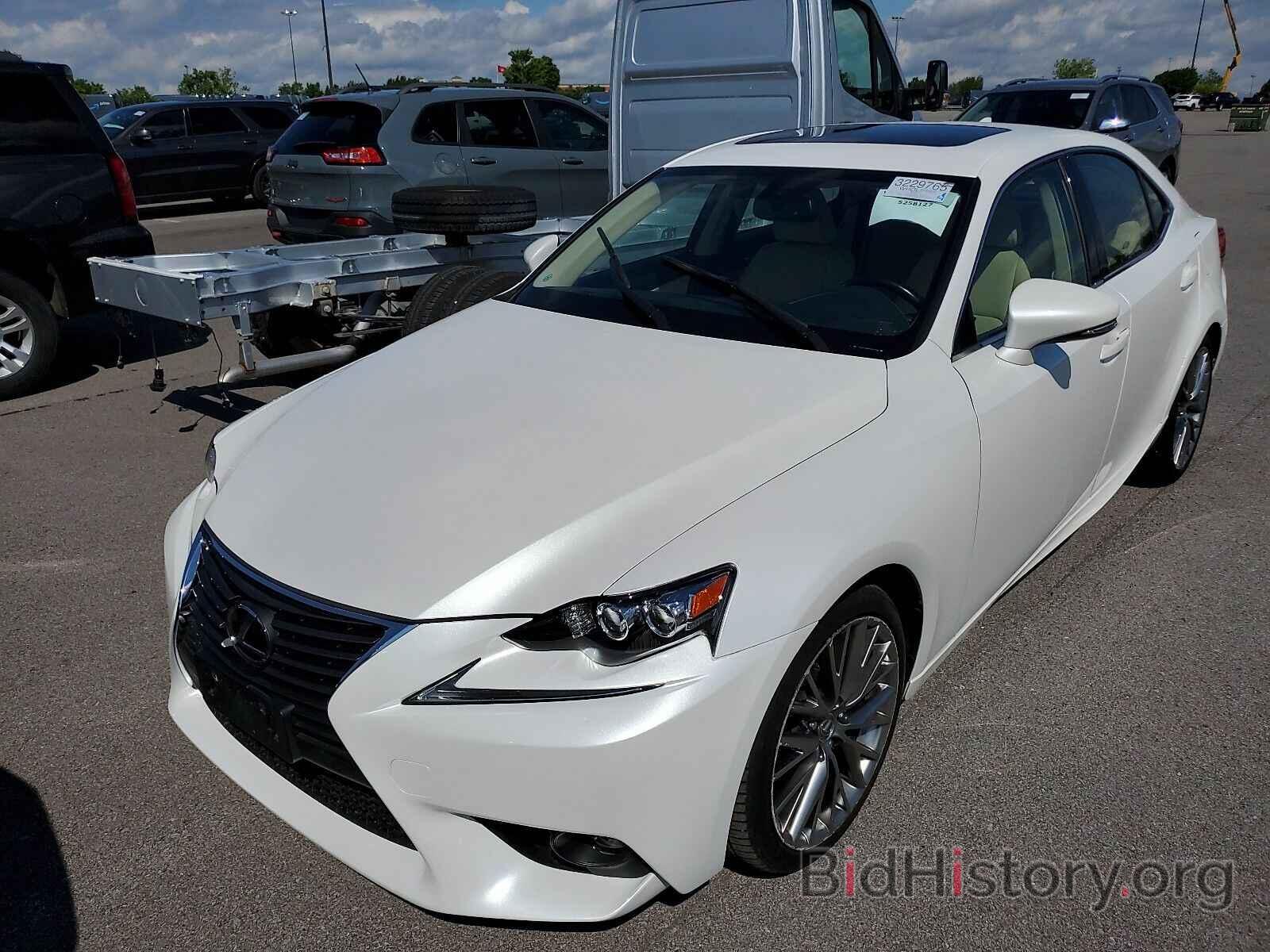 Photo JTHCM1D28G5013206 - Lexus IS 300 2016