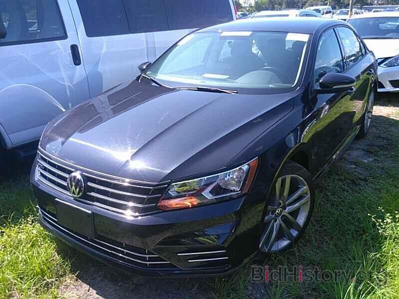 Photo 1VWAA7A35JC034080 - Volkswagen Passat 2018