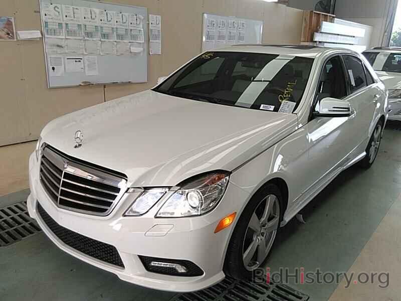 Photo WDDHF5GB1AA193816 - Mercedes-Benz E-Class 2010