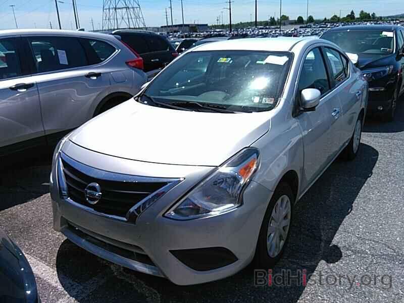 Photo 3N1CN7AP4JL885829 - Nissan Versa Sedan 2018