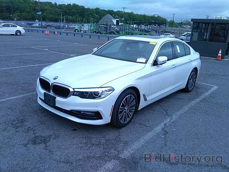 Photo WBAJA7C37HG906923 - BMW 5 Series 2017
