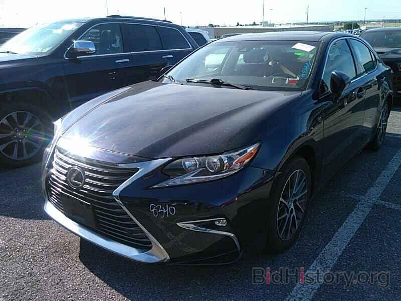 Photo JTHBK1GG4H2258340 - Lexus ES 2017