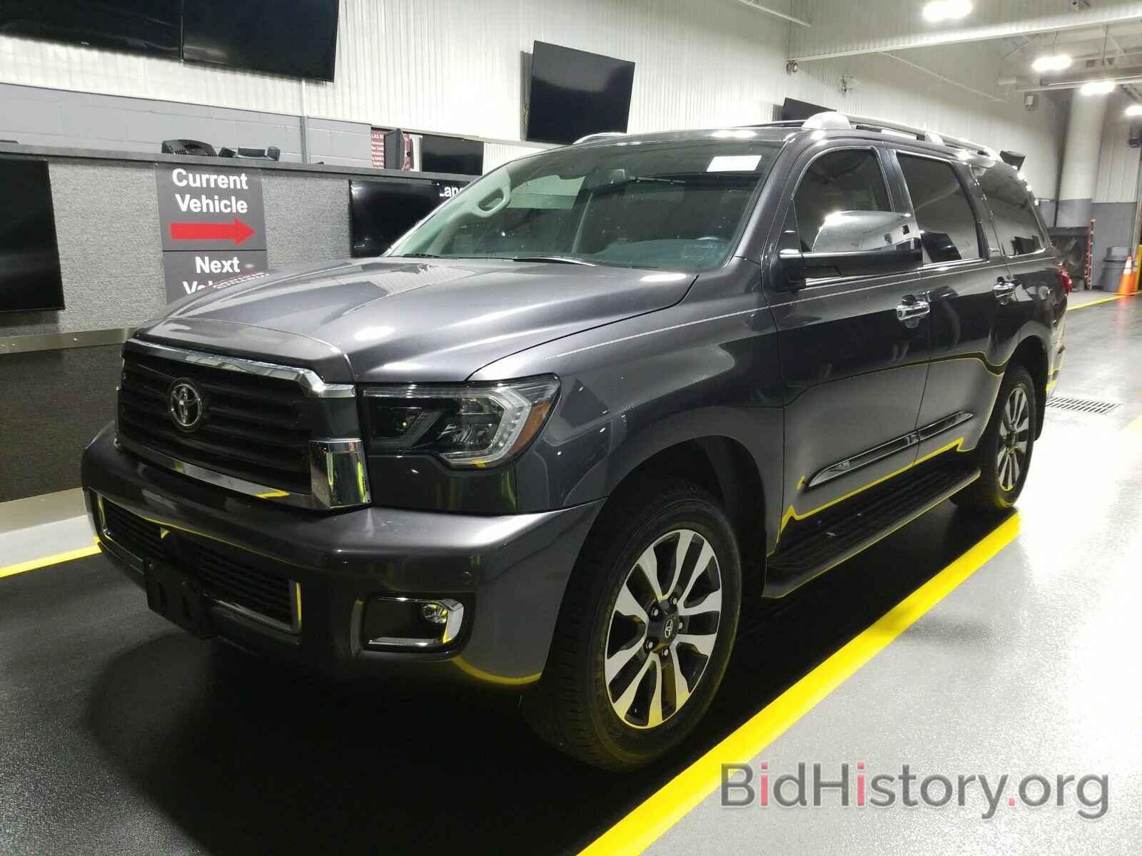 Photo 5TDKY5G17JS071515 - Toyota Sequoia 2018