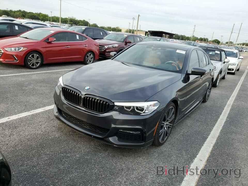 Photo WBAJE5C50JWA96608 - BMW 5 Series 2018