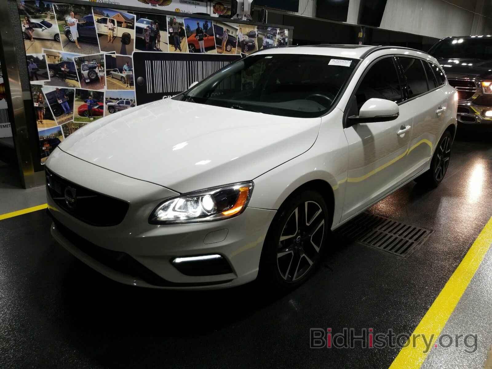 Photo YV140MEL1J2388027 - Volvo V60 2018