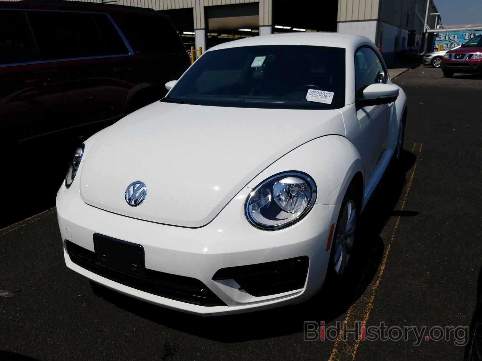 Photo 3VWFD7AT3KM708529 - Volkswagen Beetle 2019