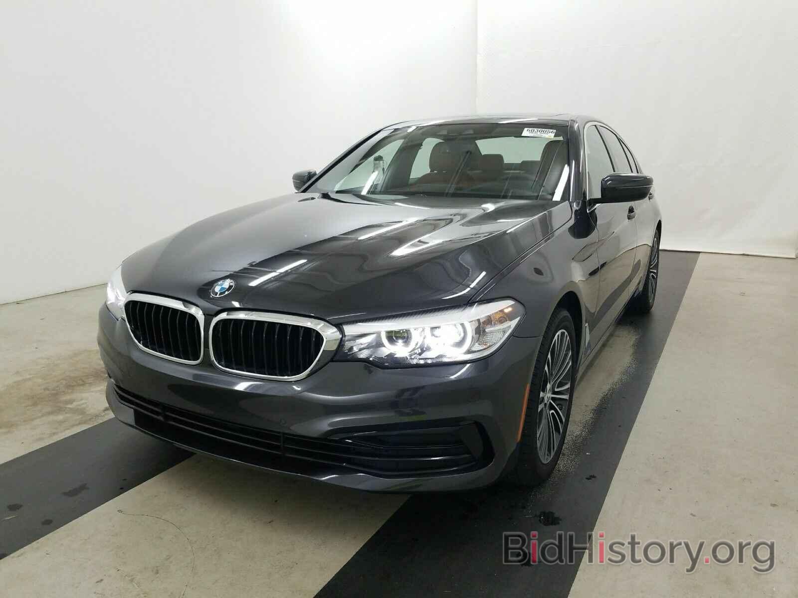 Photo WBAJE5C52KBM76958 - BMW 5 Series 2019