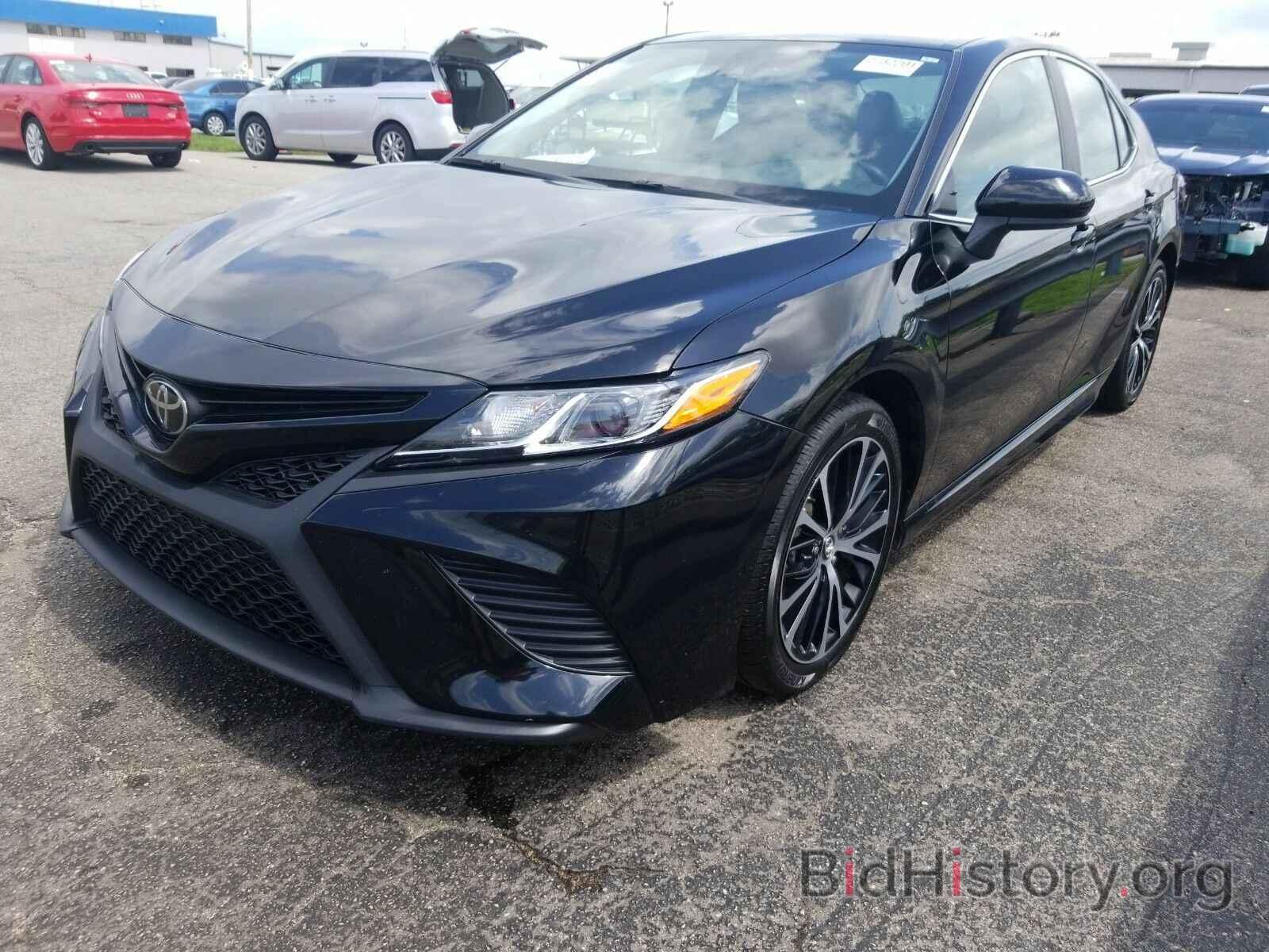 Photo 4T1B11HK3KU806052 - Toyota Camry 2019