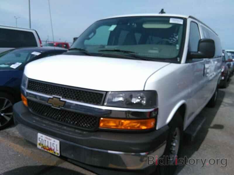 Photo 1GAZGPFG2K1292613 - Chevrolet Express Passenger 2019