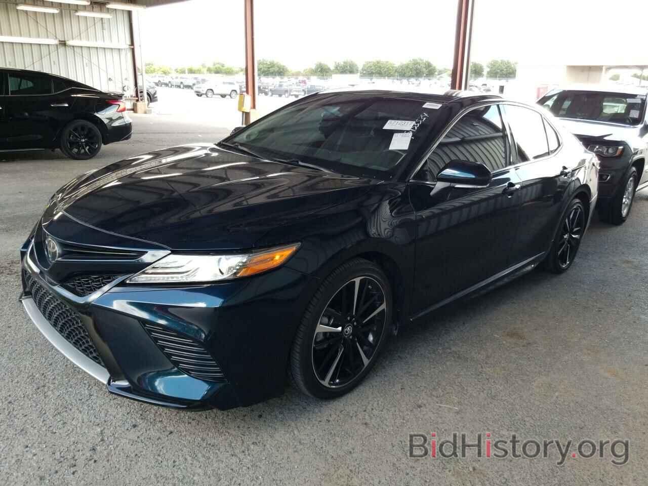 Photo 4T1BZ1HK0KU509118 - Toyota Camry 2019