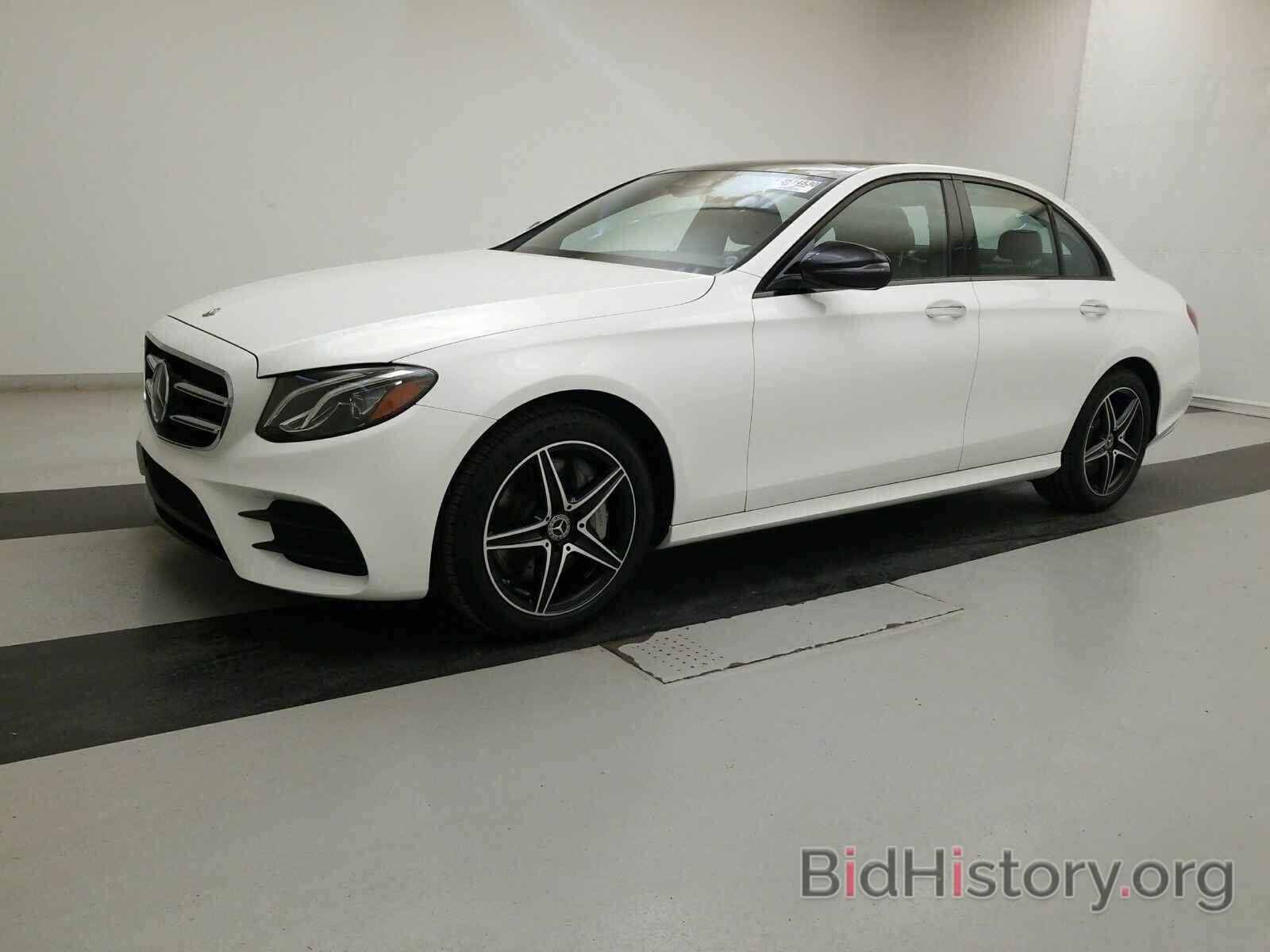 Photo WDDZF6JB2LA745510 - Mercedes-Benz E-Class 2020