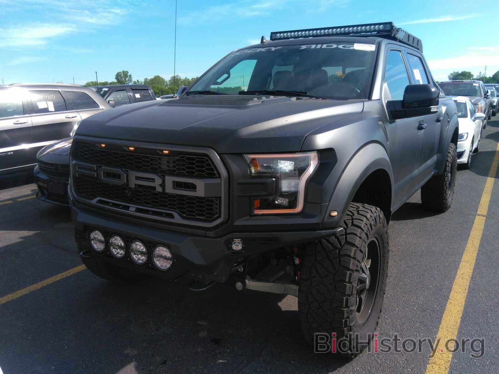 Photo 1FTFW1RG5KFA69121 - Ford F-150 2019