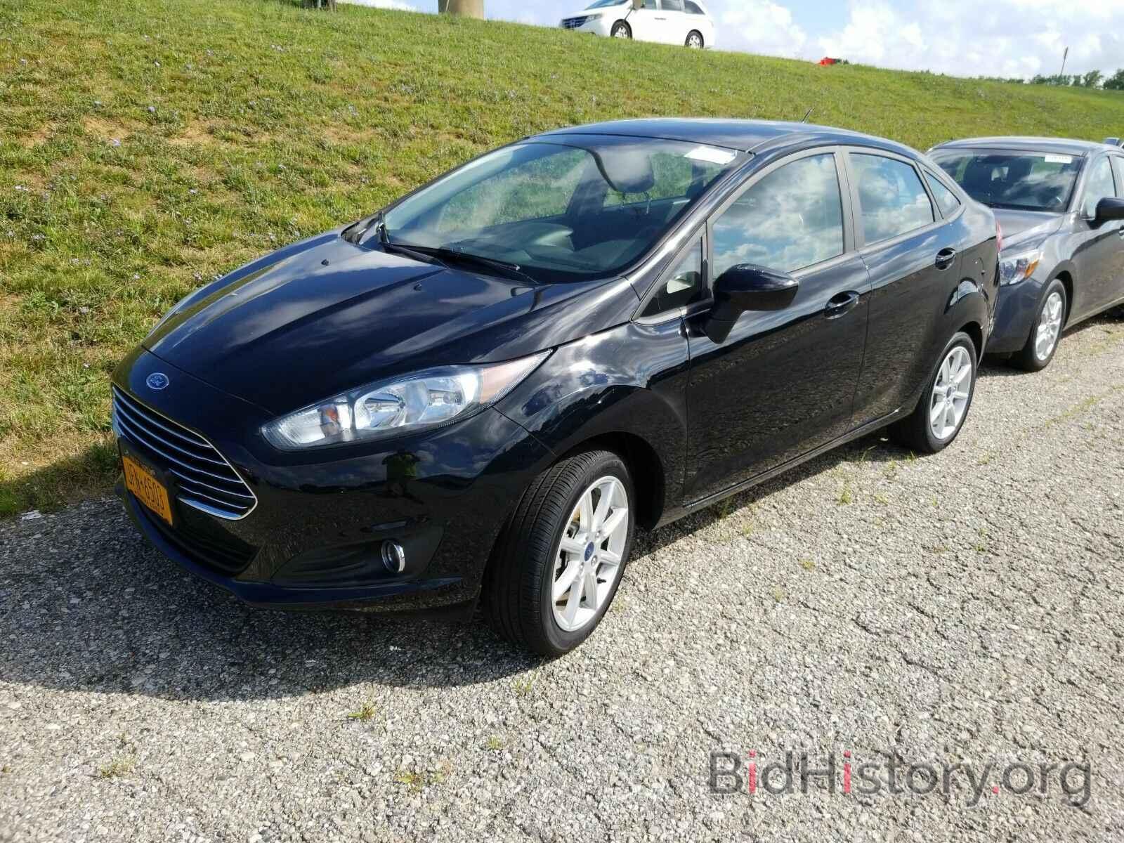 Photo 3FADP4BJ2KM133200 - Ford Fiesta 2019