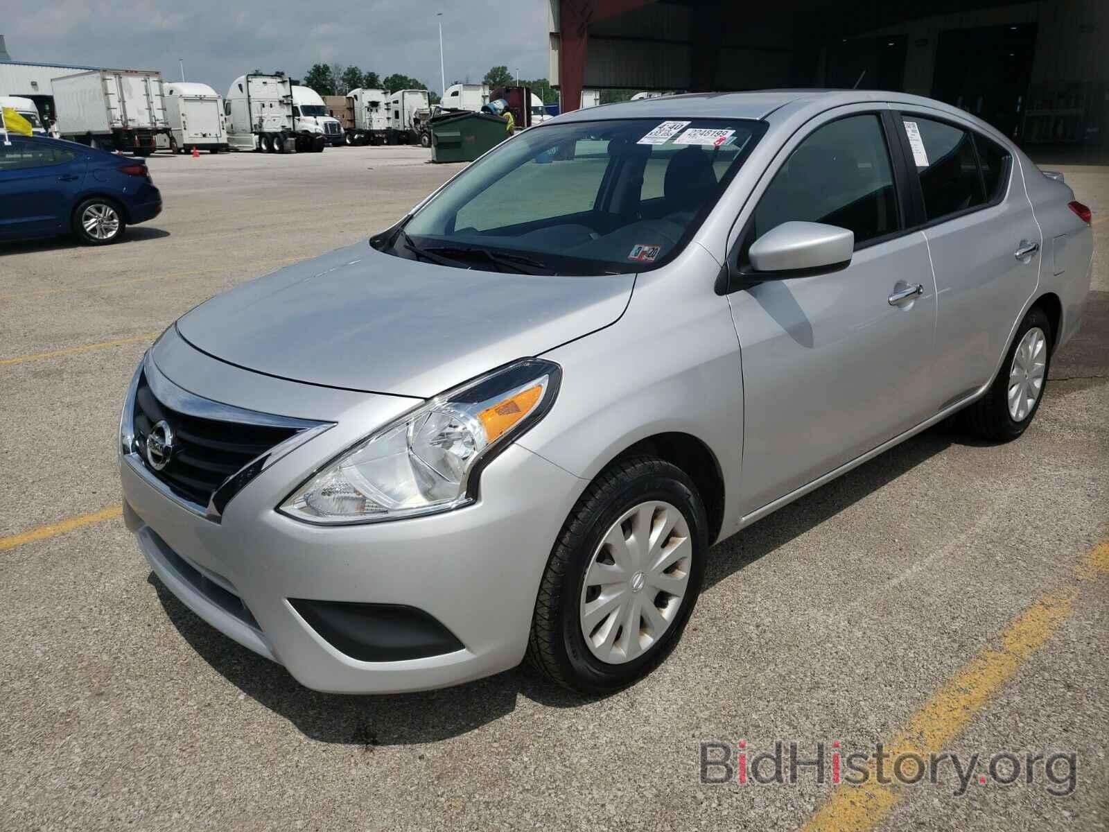 Photo 3N1CN7AP7KL853149 - Nissan Versa Sedan 2019