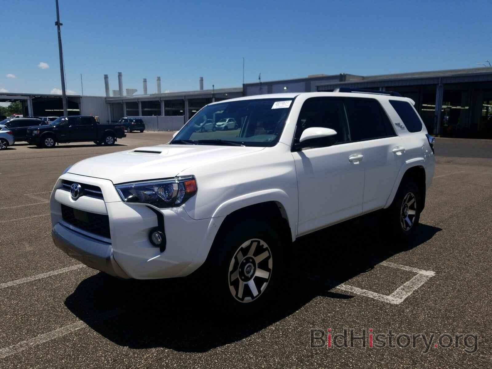 Фотография JTEBU5JR5L5754974 - Toyota 4Runner 2020