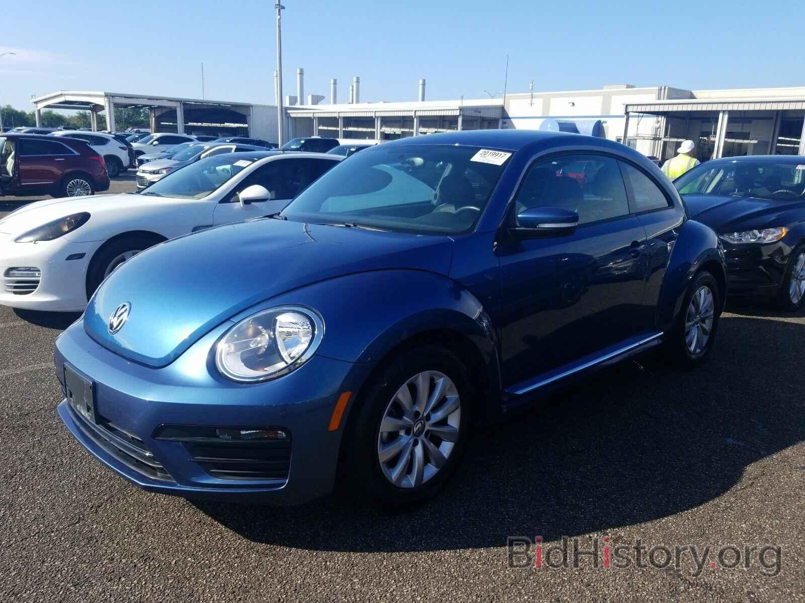 Photo 3VWFD7AT8KM707229 - Volkswagen Beetle 2019