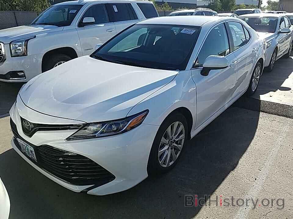 Photo 4T1B11HK4KU242296 - Toyota Camry LE 2019