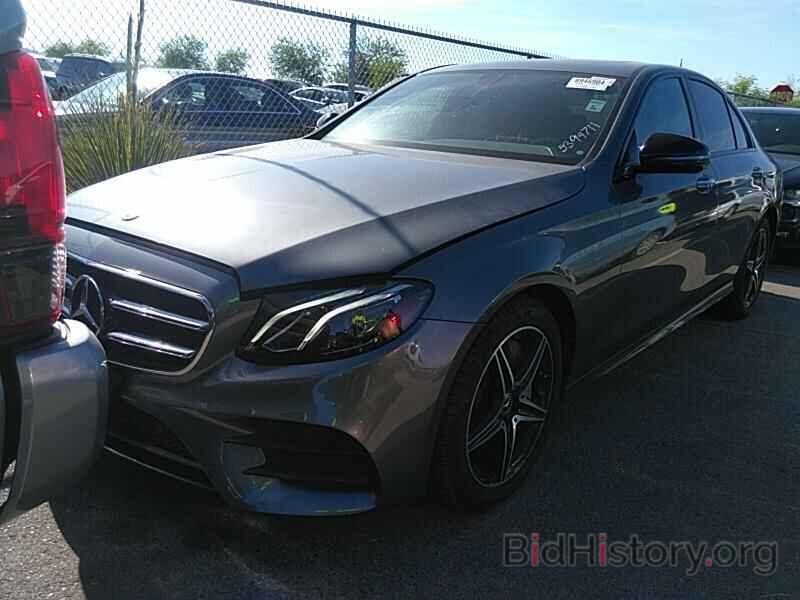 Photo WDDZF4JB2KA526758 - Mercedes-Benz E-Class 2019