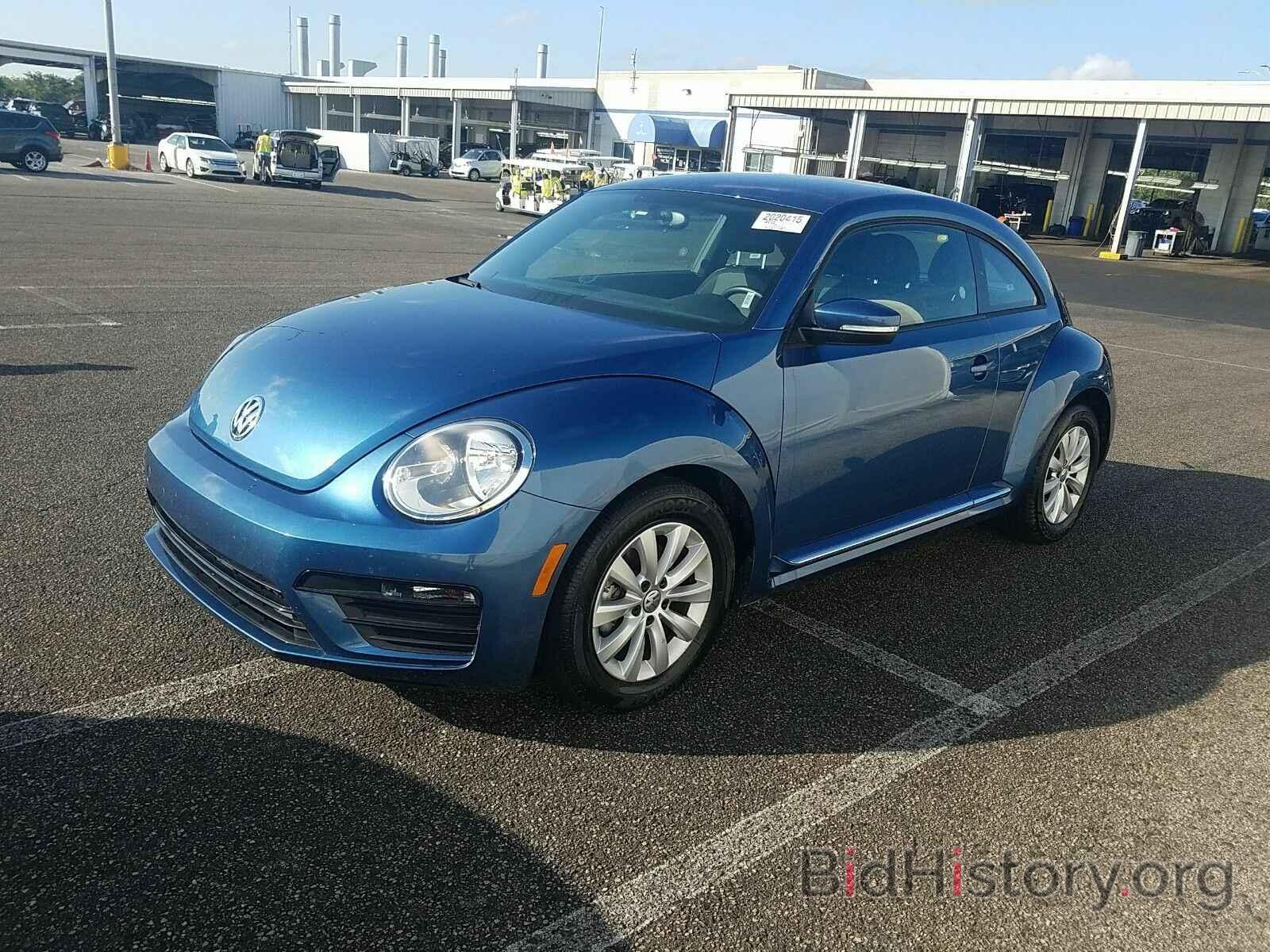 Photo 3VWFD7AT9KM706770 - Volkswagen Beetle 2019