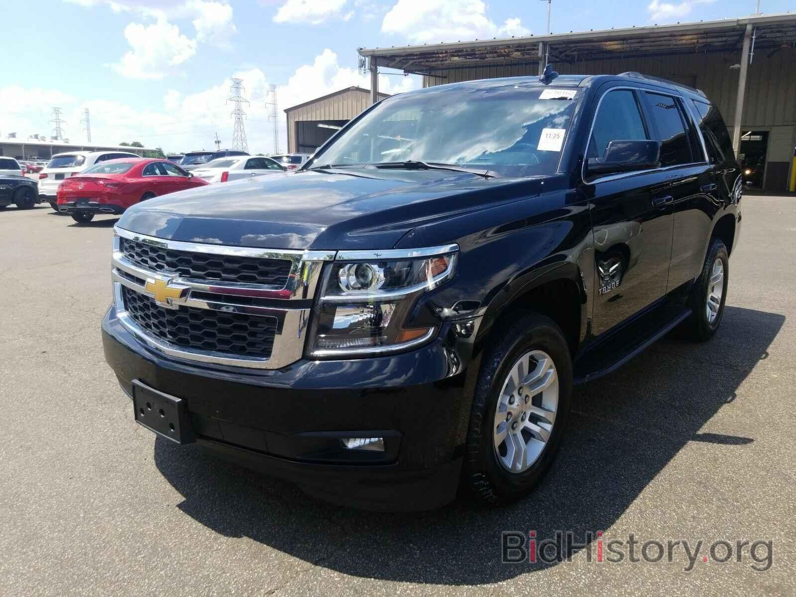 Photo 1GNSKBKCXKR397857 - Chevrolet Tahoe 2019