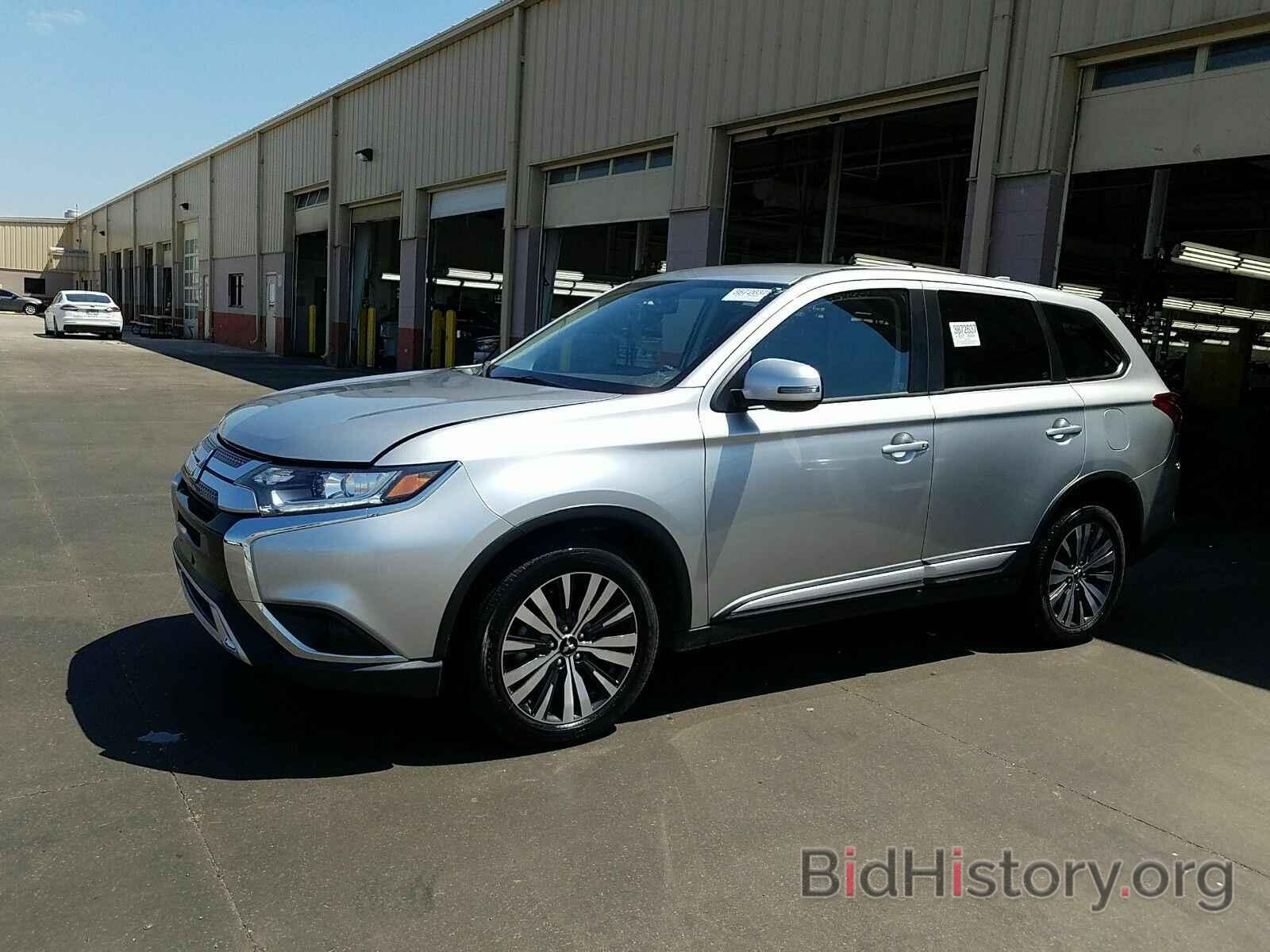 Photo JA4AZ3A38KZ044857 - Mitsubishi Outlander 2019