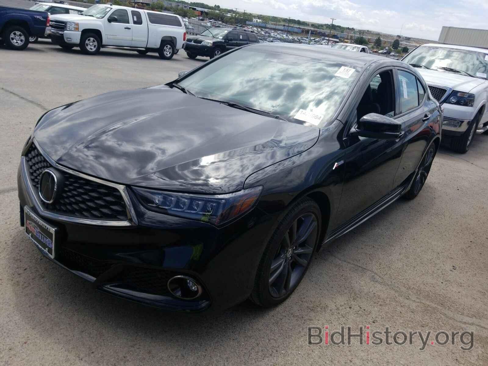 Фотография 19UUB2F69KA003576 - Acura TLX 2019