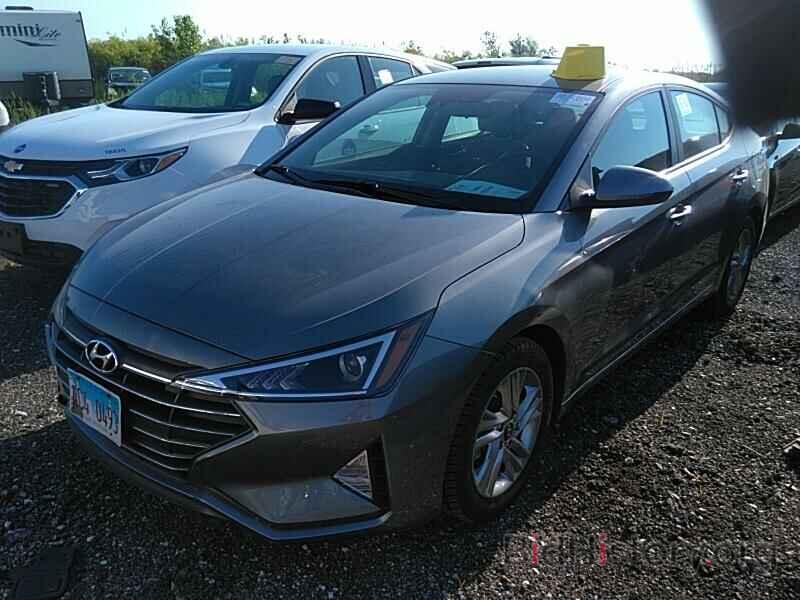 Photo KMHD84LF1KU746742 - Hyundai Elantra 2019