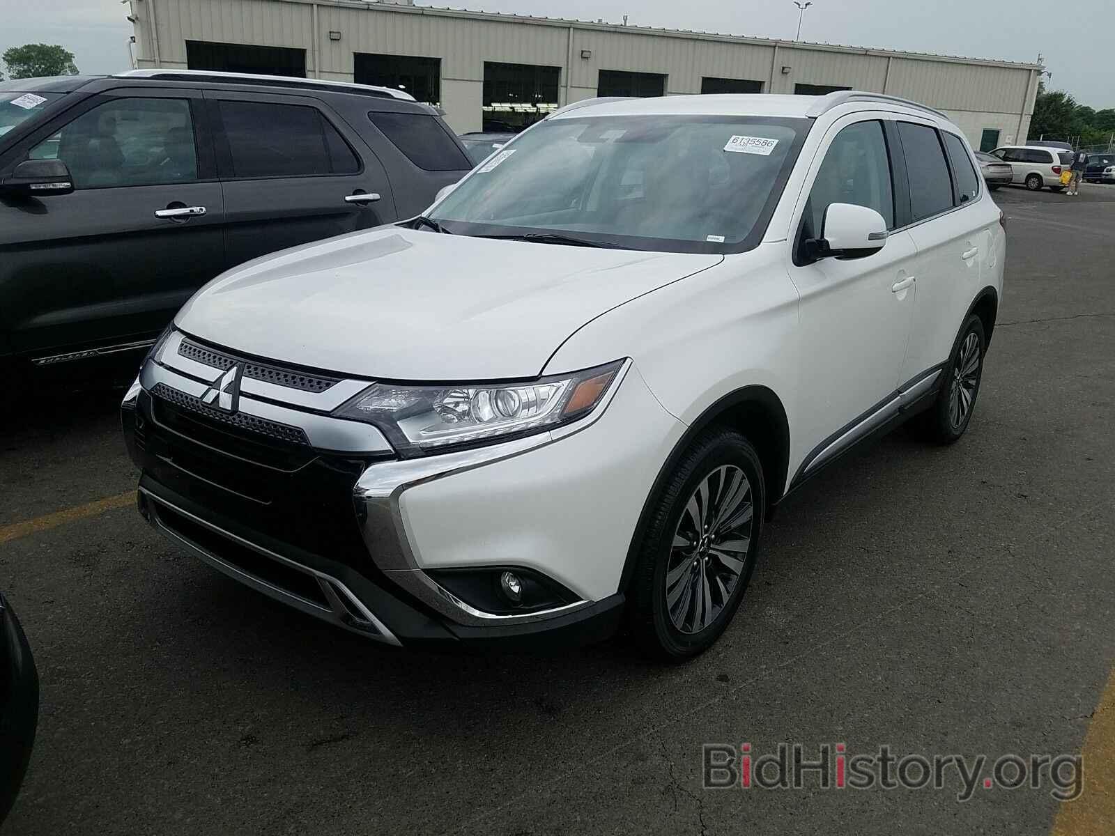 Photo JA4AZ3A38LZ013108 - Mitsubishi Outlander 2020