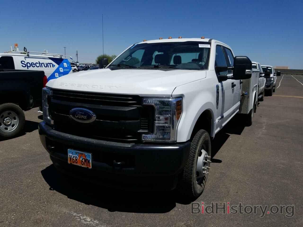 Photo 1FD8W3HT7KED42323 - Ford Super Duty F-350 DRW 2019