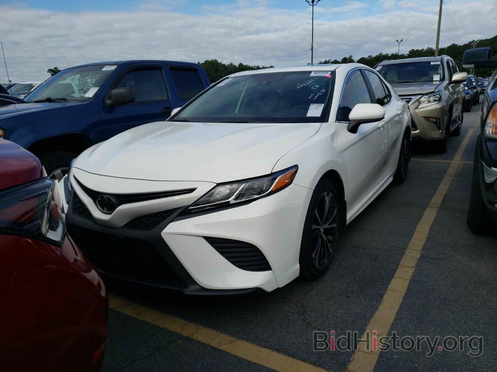 Photo 4T1B11HK7KU231843 - Toyota Camry 2019