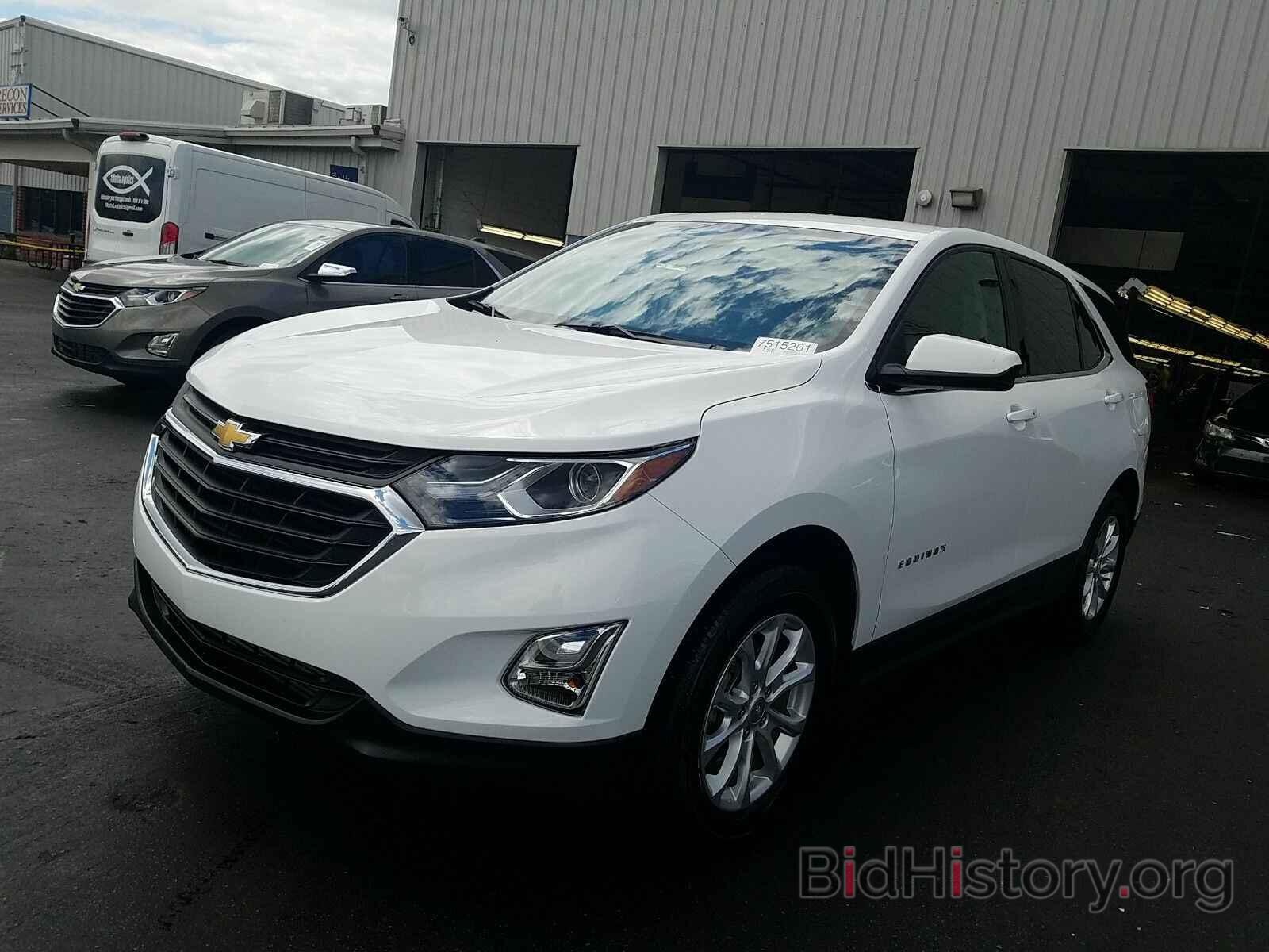 Photo 2GNAXUEV9K6257218 - Chevrolet Equinox AWD 2019