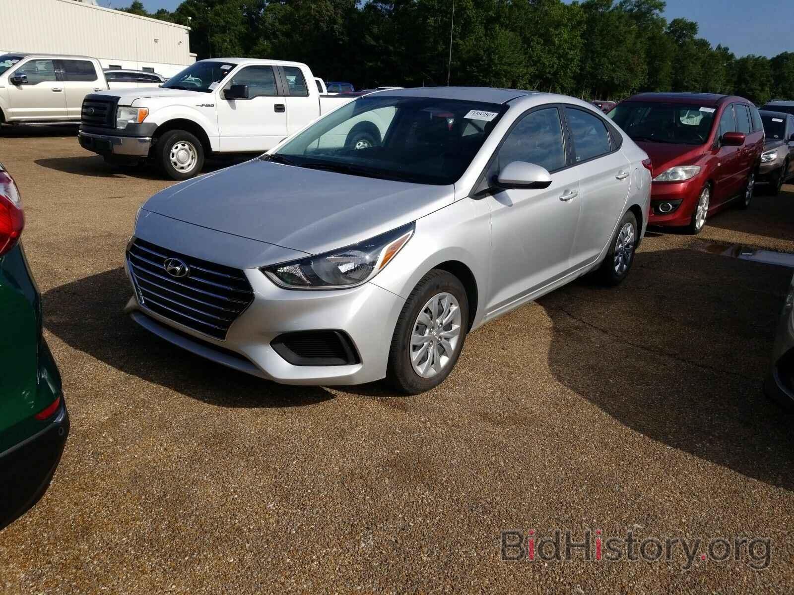 Photo 3KPC24A3XKE041821 - Hyundai Accent 2019