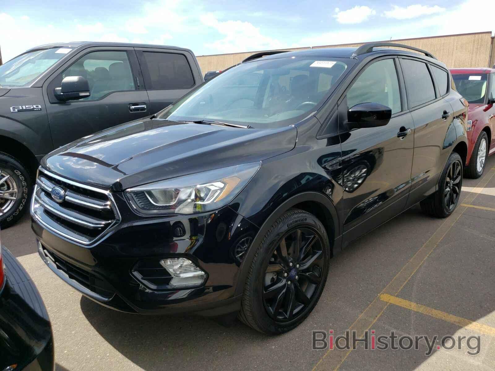 Photo 1FMCU9GD2KUA25939 - Ford Escape 2019