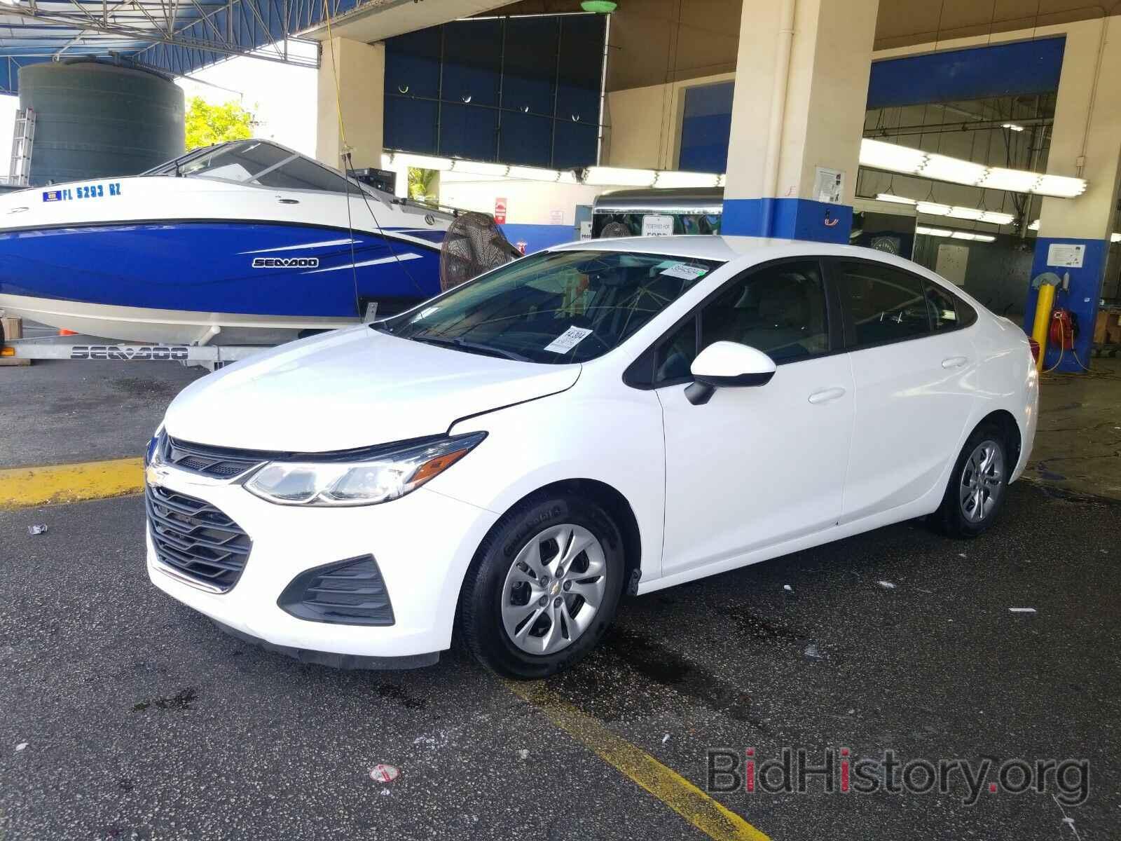 Photo 1G1BJ5SM6K7101680 - Chevrolet Cruze 2019