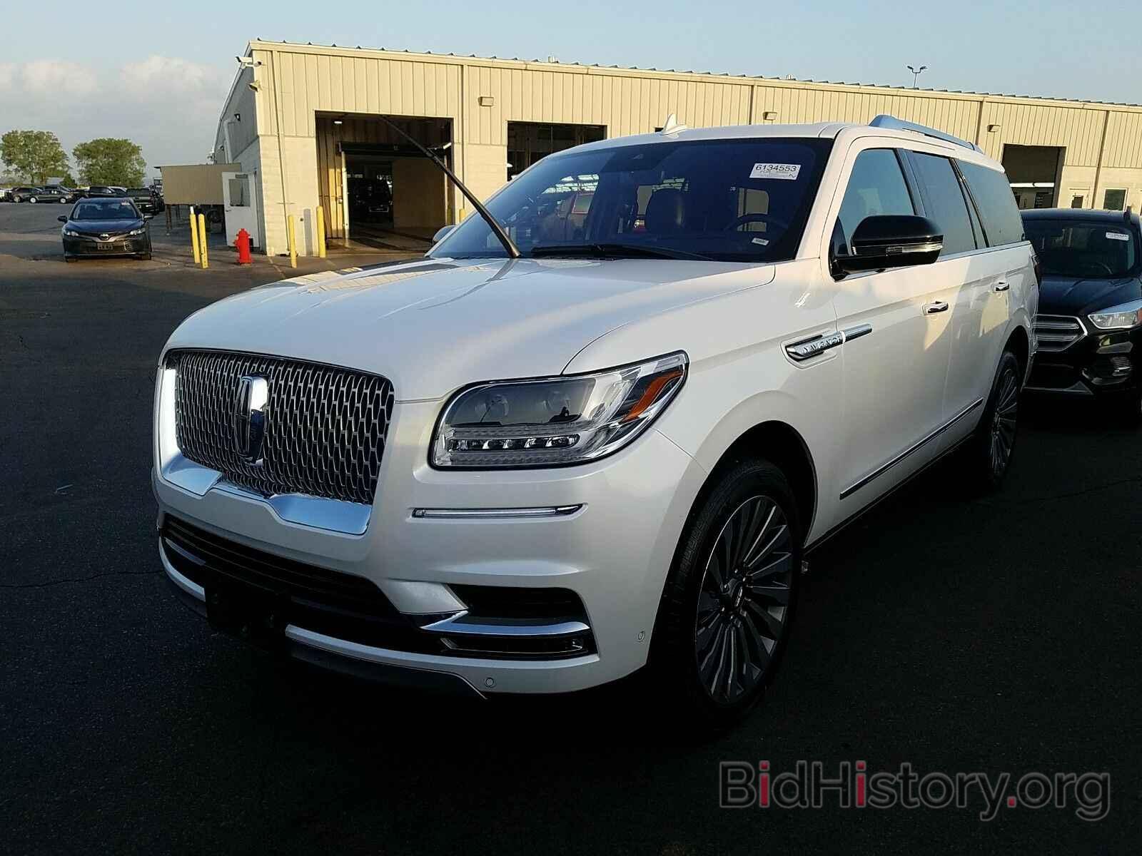 Photo 5LMJJ2LT2KEL06778 - Lincoln Navigator 2019