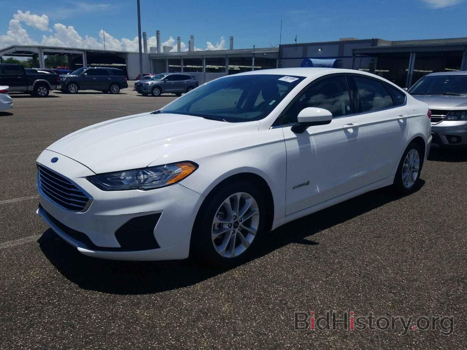 Photo 3FA6P0LU5KR225401 - Ford Fusion Hybrid 2019