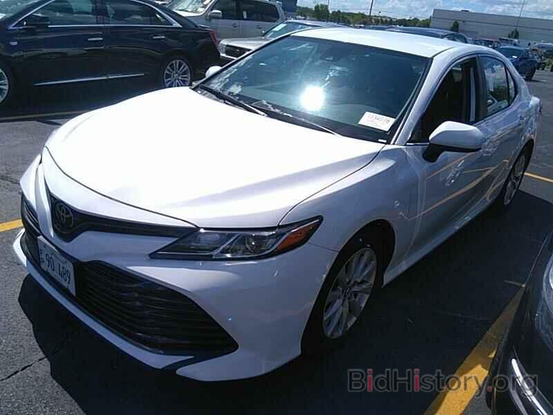 Photo 4T1B11HK9KU802717 - Toyota Camry LE 2019