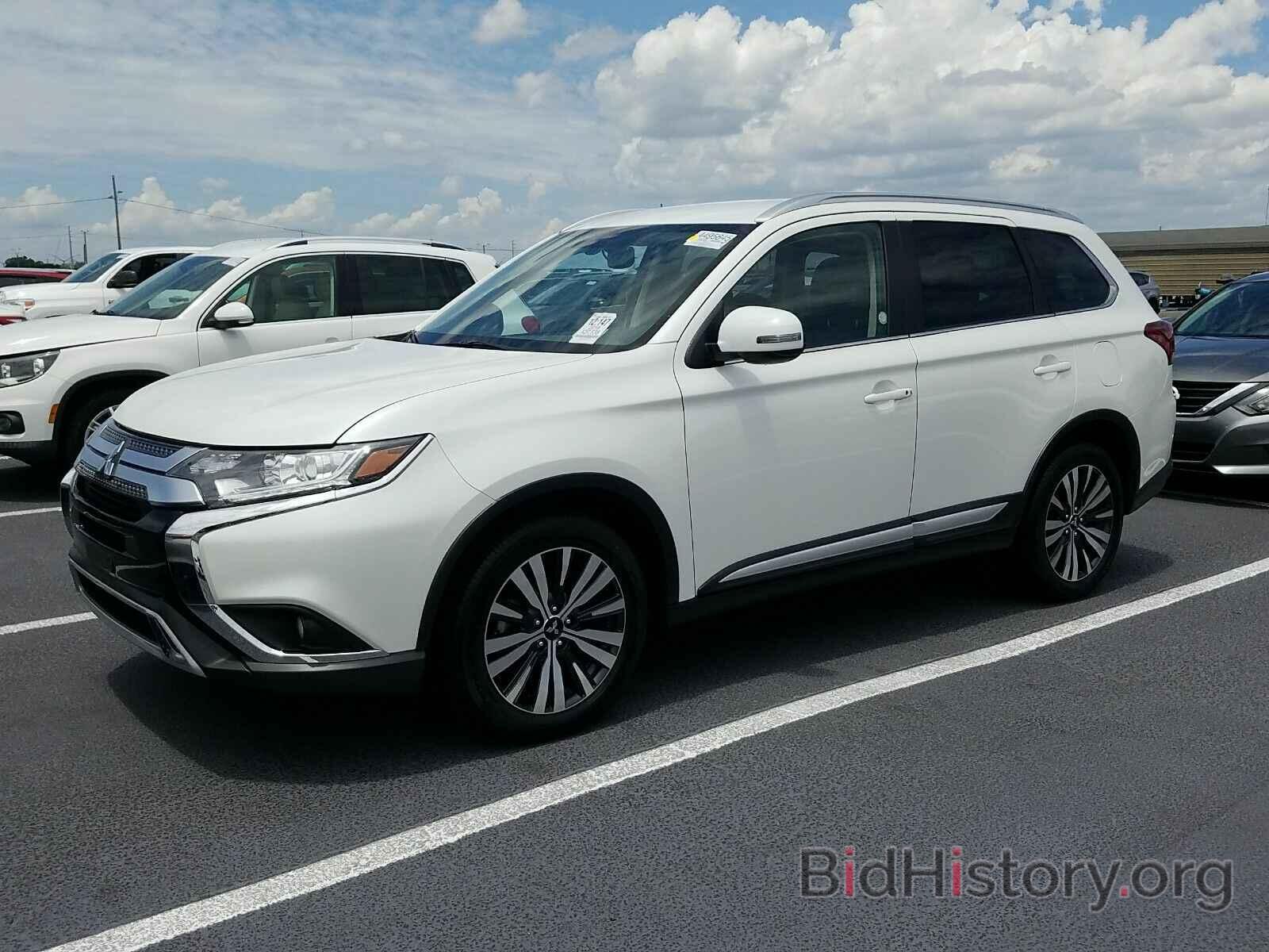 Photo JA4AZ3A34KZ038635 - Mitsubishi Outlander 2019