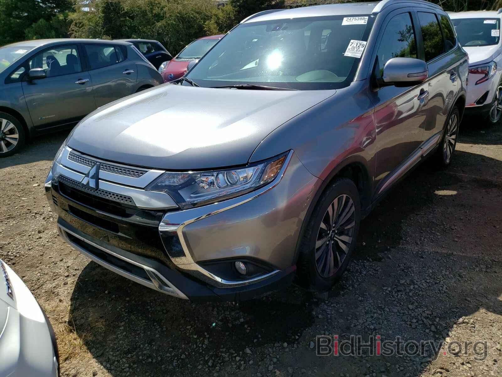 Photo JA4AZ3A34KZ024377 - Mitsubishi Outlander 2019