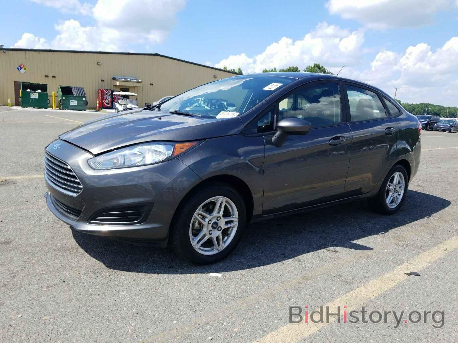 Photo 3FADP4BJ9KM158756 - Ford Fiesta 2019