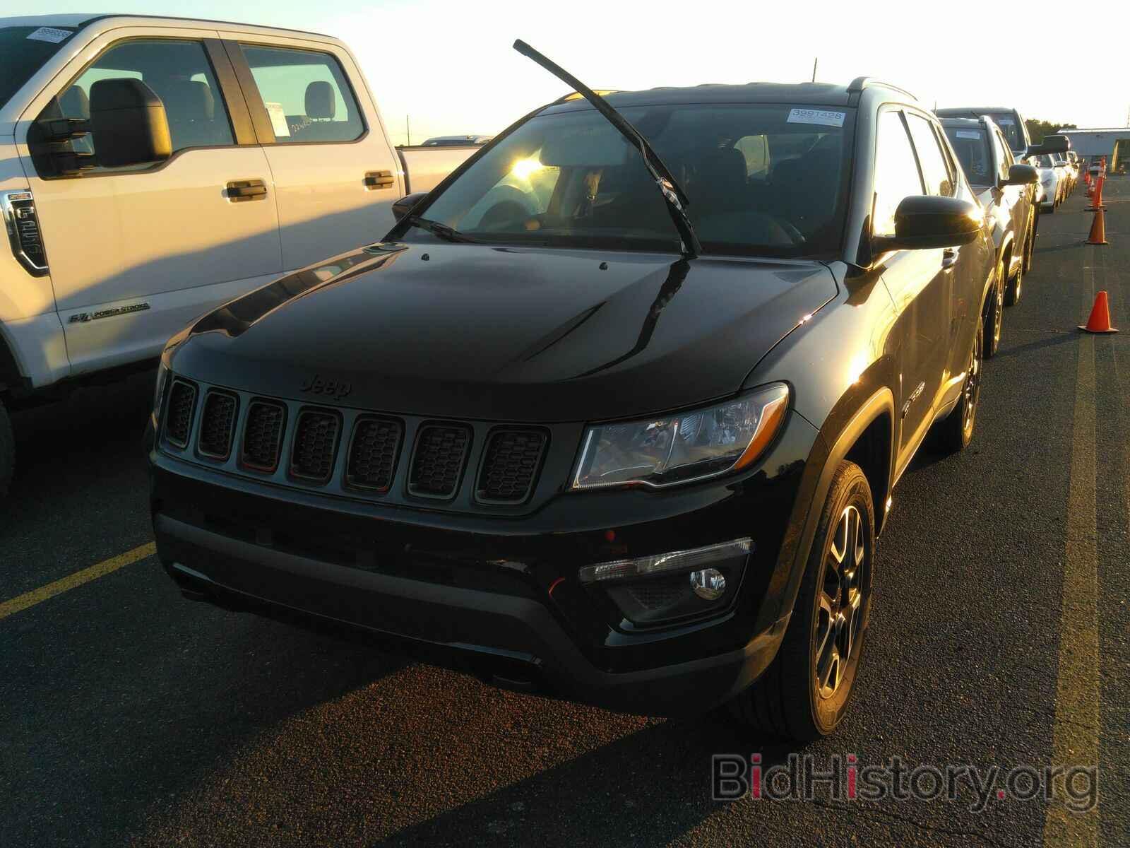 Фотография 3C4NJDAB6KT796768 - Jeep Compass 2019