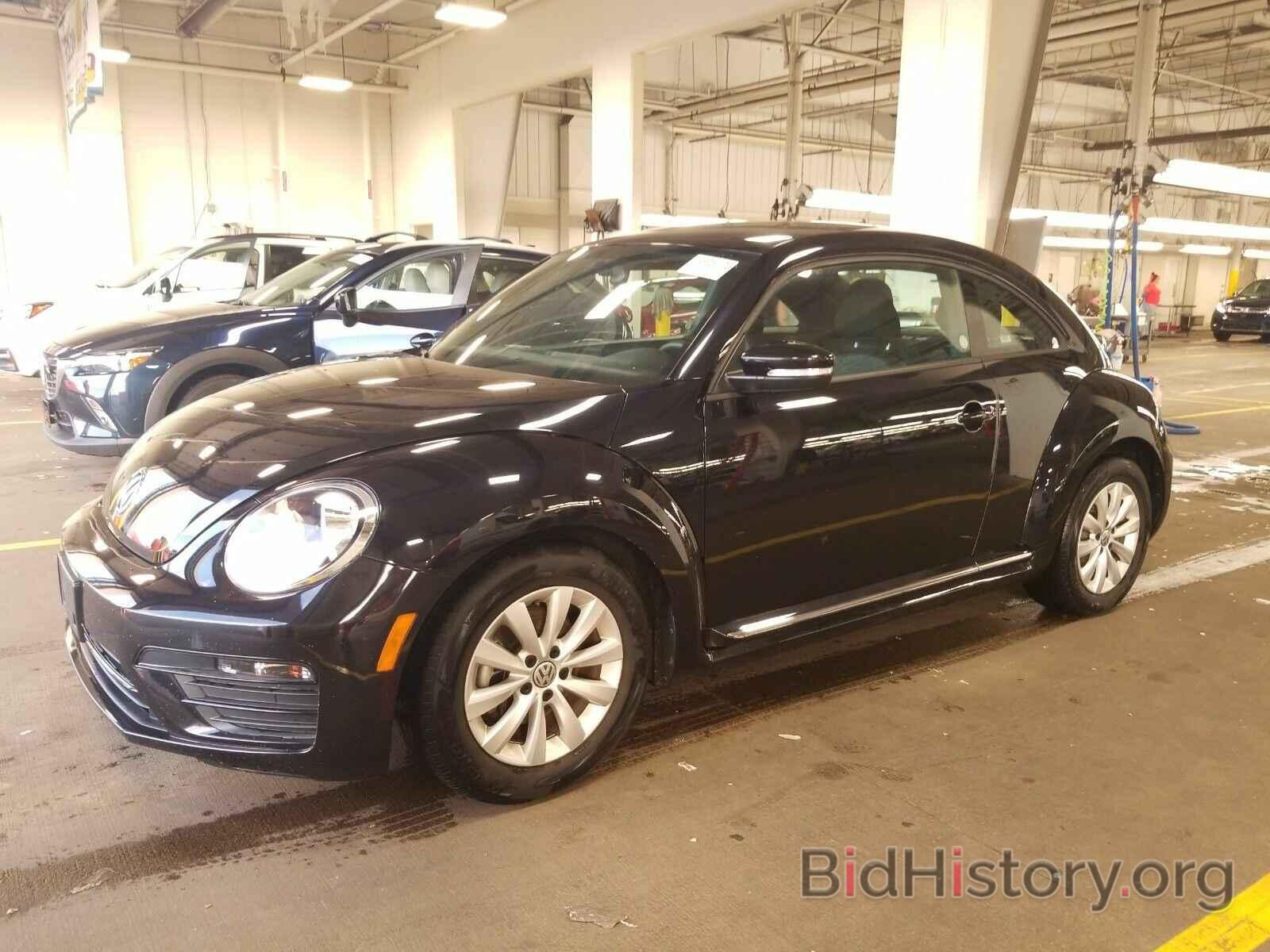 Фотография 3VWFD7AT8KM711295 - Volkswagen Beetle 2019